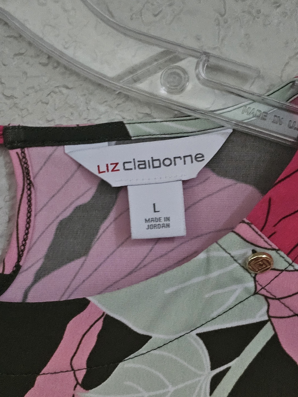 Liz Claiborne Pink & Mint Floral Flutter-Sleeve Top - Picture 2 of 5